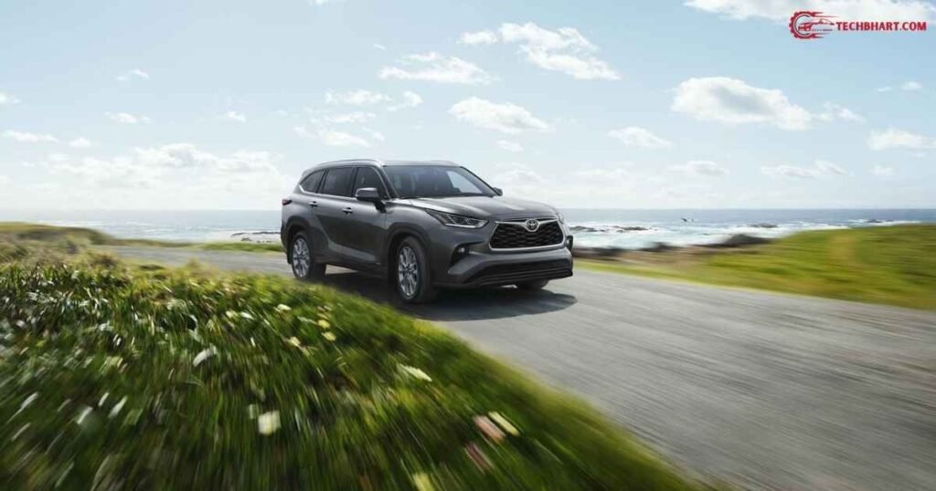 Toyota Highlander Hybrid भारत में लॉन्च – दमदार परफॉर्मेंस और माइलेज से करेगी तहलका! 1 Toyota Highlander Hybrid